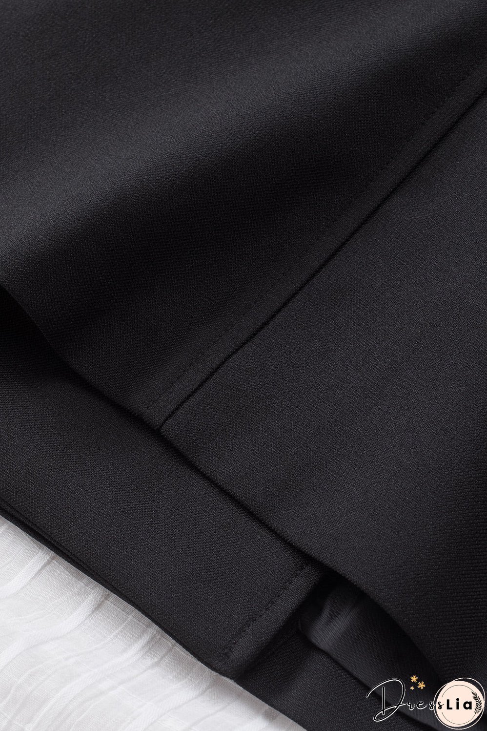 Chic and Stylish Blazer