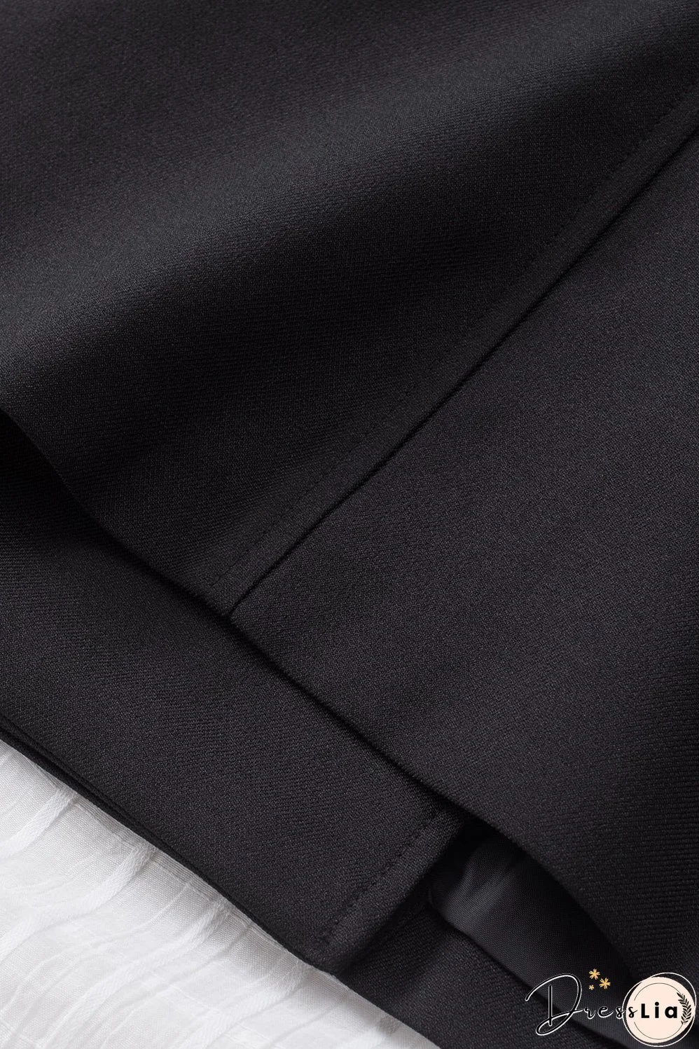 Chic and Stylish Blazer