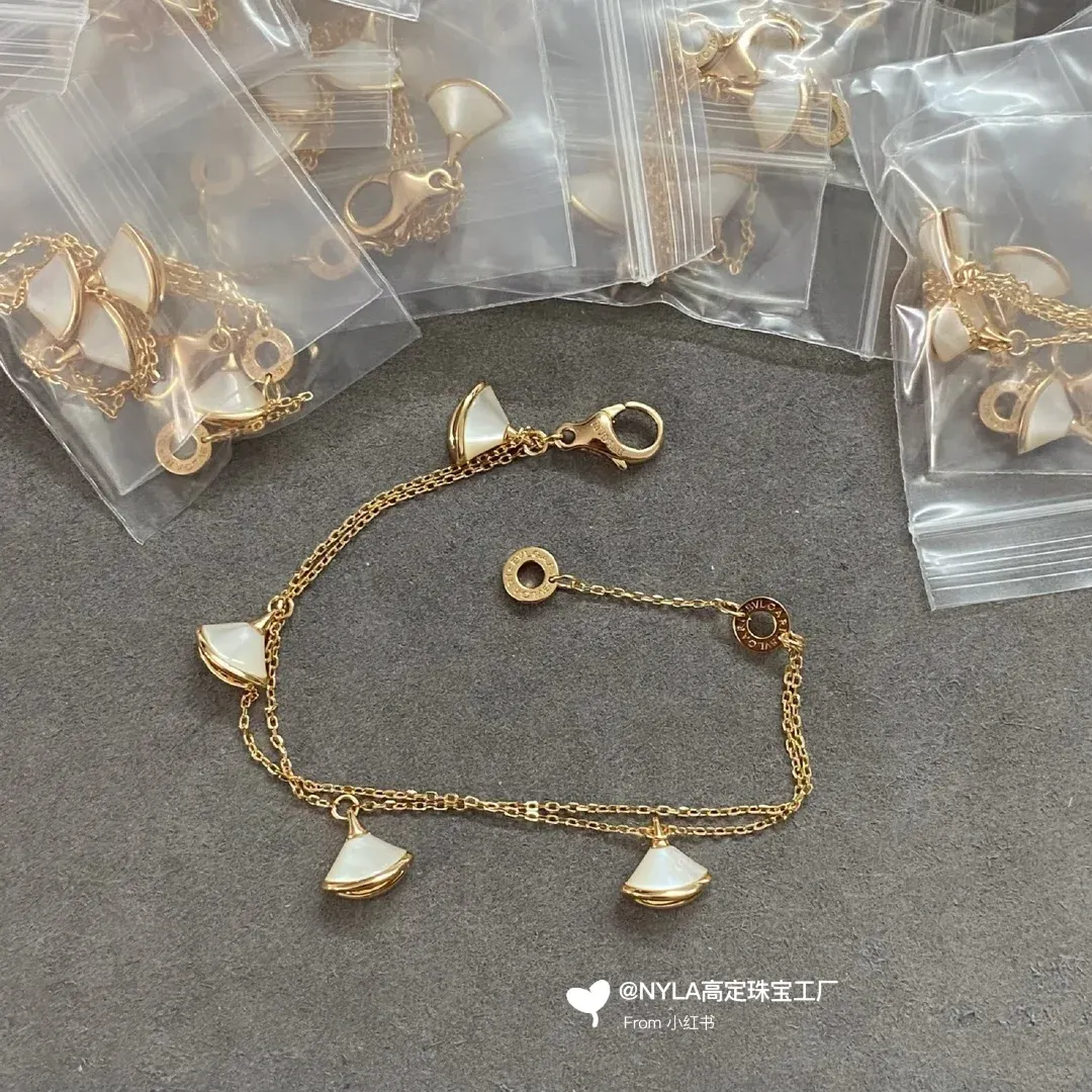 Bvlgari Divas&rsquo; Dream Bracelet