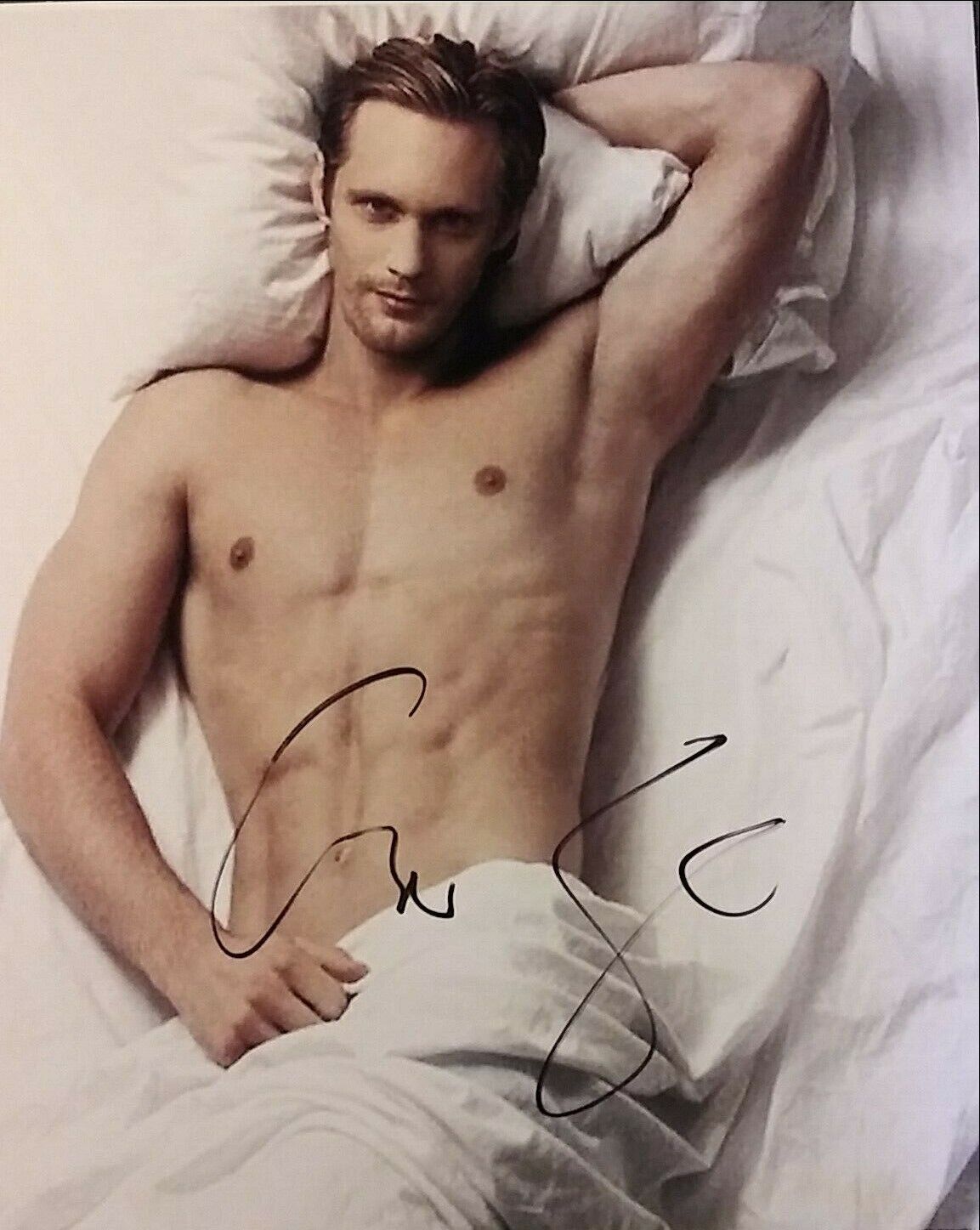 Alexander Skarsgard signed 8x10