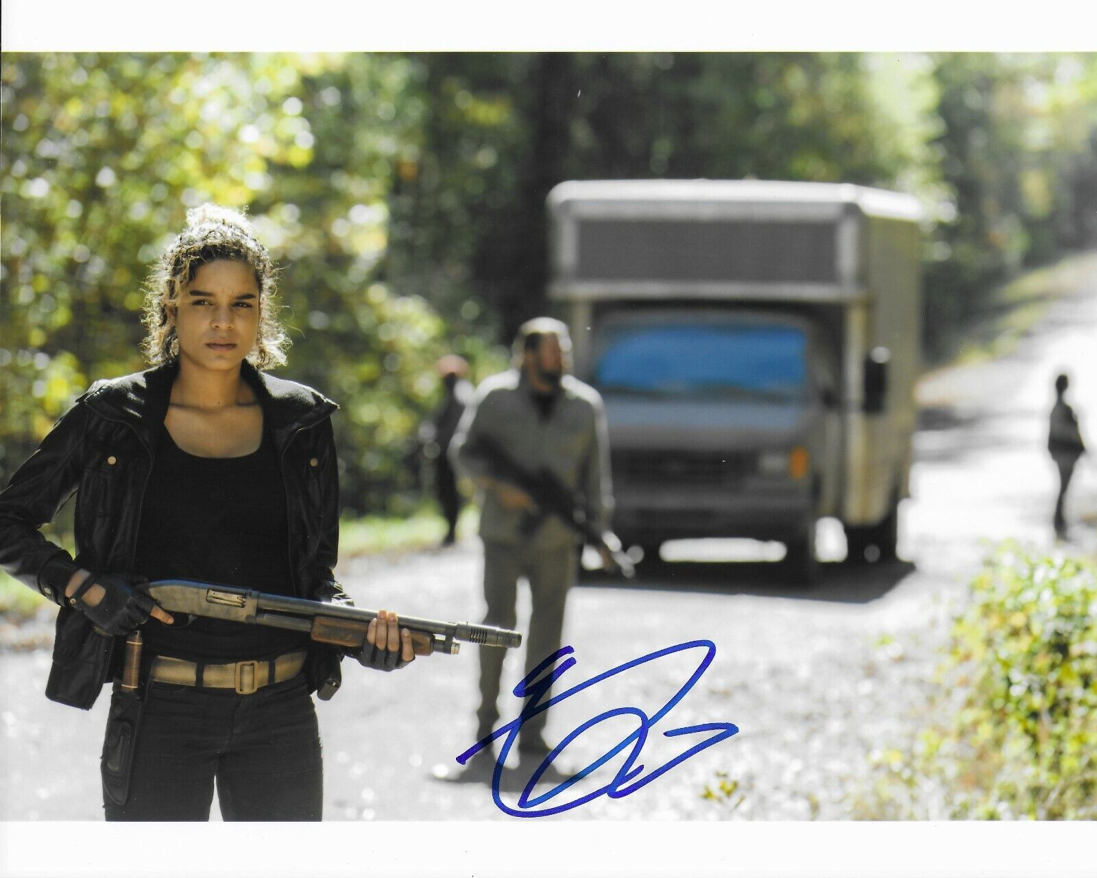 Elizabeth Faith Ludlow The Walking Dead autographed Photo Poster painting signed 8x10 #9 Arat