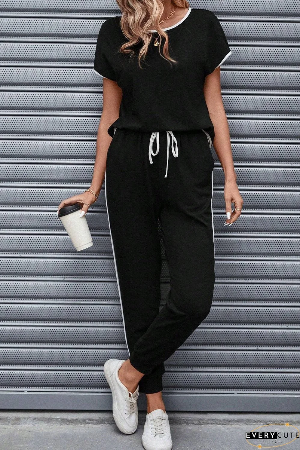 Stylish Women's Matching Set with Button-Up Bomber Jacket and Drawstring Pants