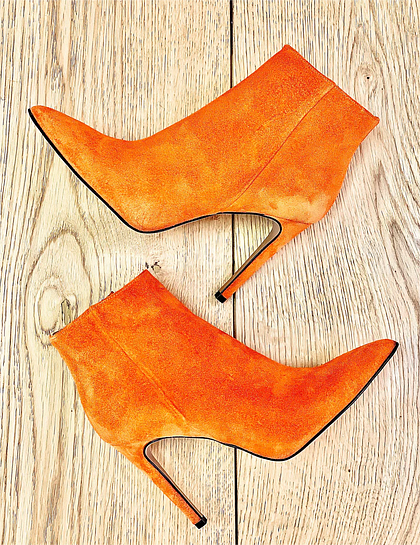 Soft Suede Leather Ankle Boots In Women Pointed Toe Stilettos Zipper Booties