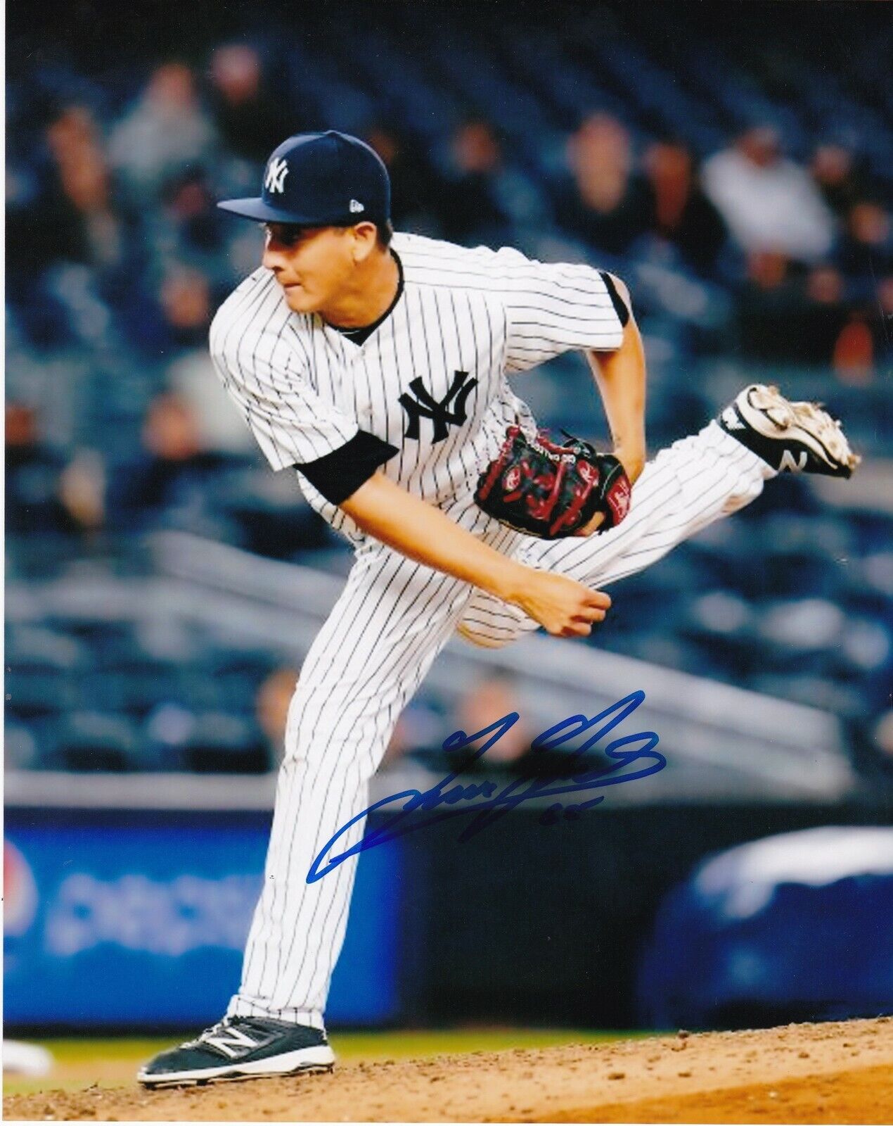 GIOVANNY GALLEGOS NEW YORK YANKEES ACTION SIGNED 8x10