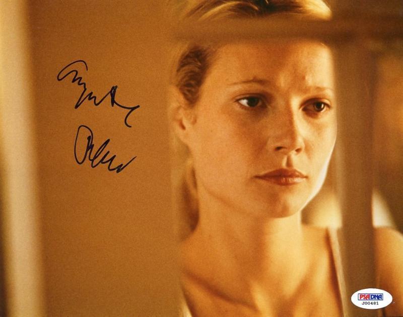 Gwyneth Paltrow Seven Signed Authentic 8X10 Photo Poster painting Autographed PSA/DNA #J00481