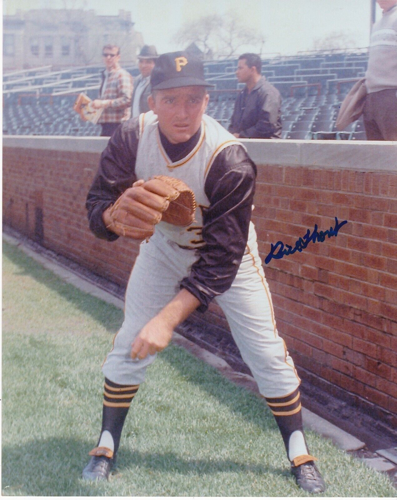 BILL SHORT PITTSBURGH PIRATES ACTION SIGNED 8x10