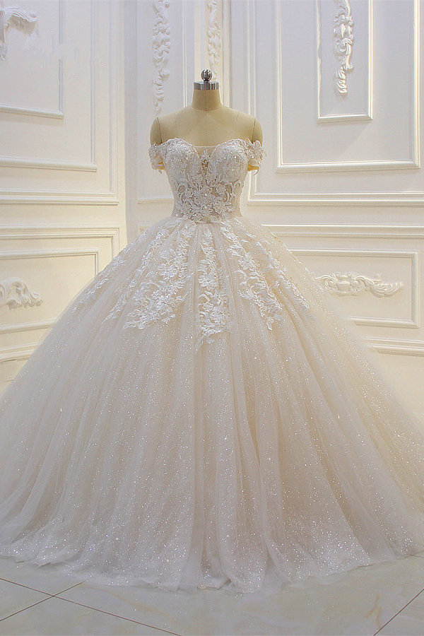 Off-the-Shoulder Sweetheart Ball Gown Sequined Wedding Dress With Lace Appliques - lulusllly