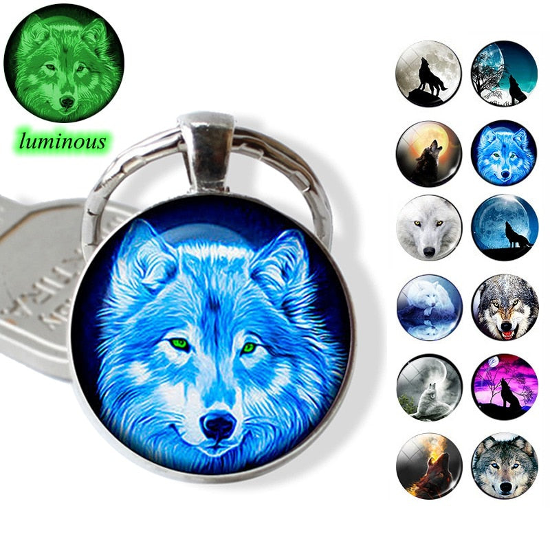 Buzzdaisy Luminous Glow In The Dark Wolf Key Chain Key Rings Holder