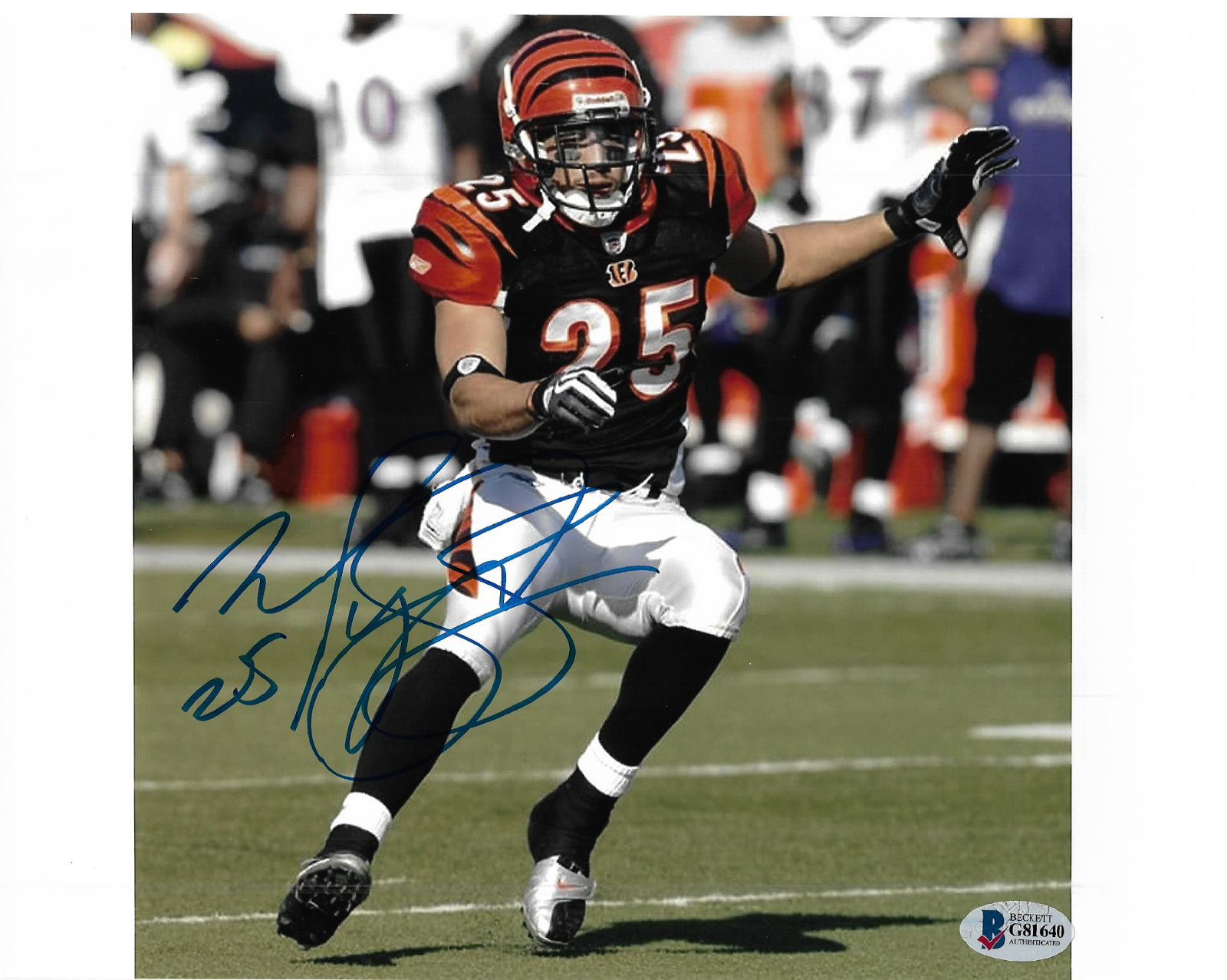 Morgan Trent Signed 8x10 Action Football Photo Poster painting Cincinnati Bengals Autograph COA