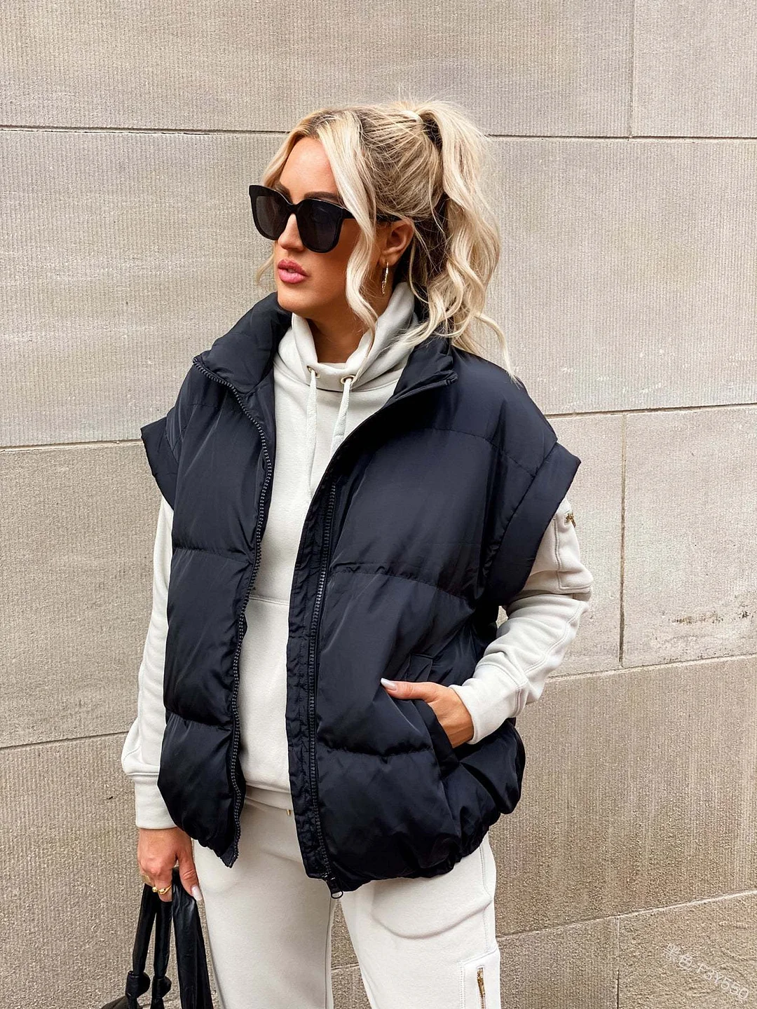 Toloer 2024 New Women's Solid Color Zip Pocket Cotton-Padded Jacket Vest Fashion Standing Collar Temperament Commuter Coat-Outfit Ideas