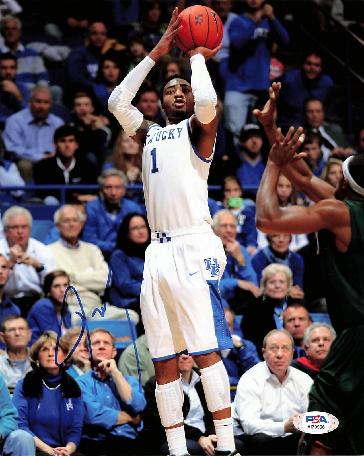 James Young signed 8x10 Photo Poster painting PSA/DNA Kentucky Wildcats Autographed