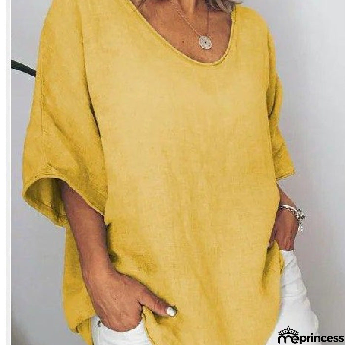 Elegant and lightweight Sweater