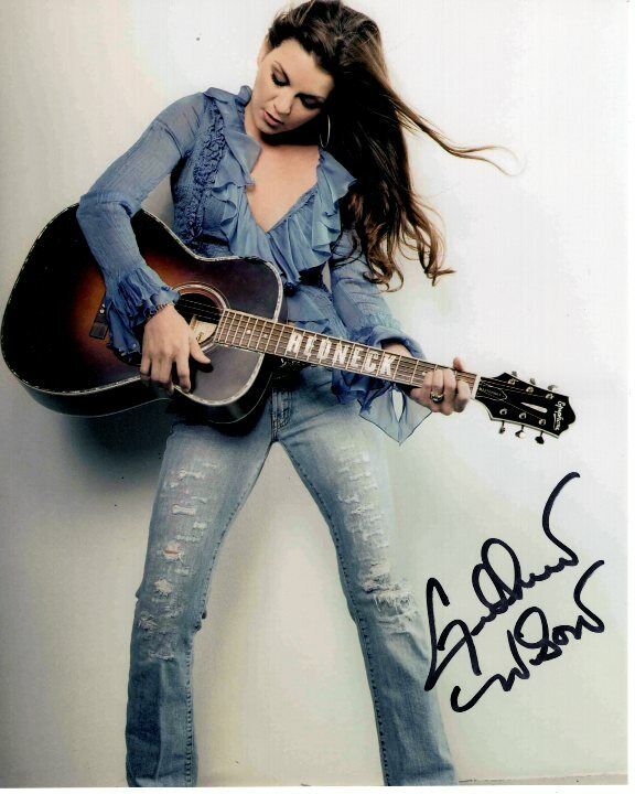 GRETCHEN WILSON Signed Autographed Photo Poster painting