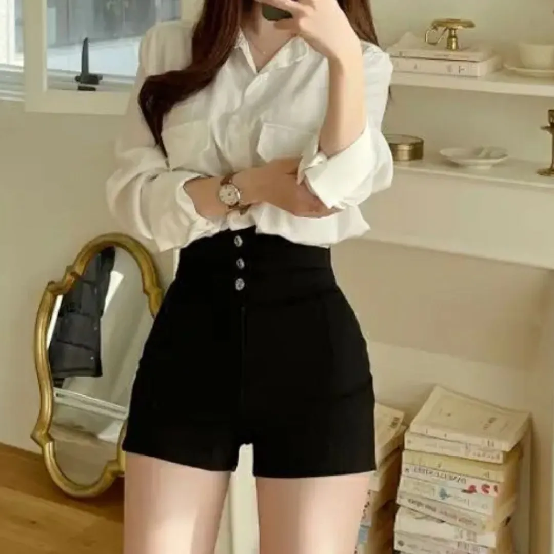 Simple and Stylish winter Shorts