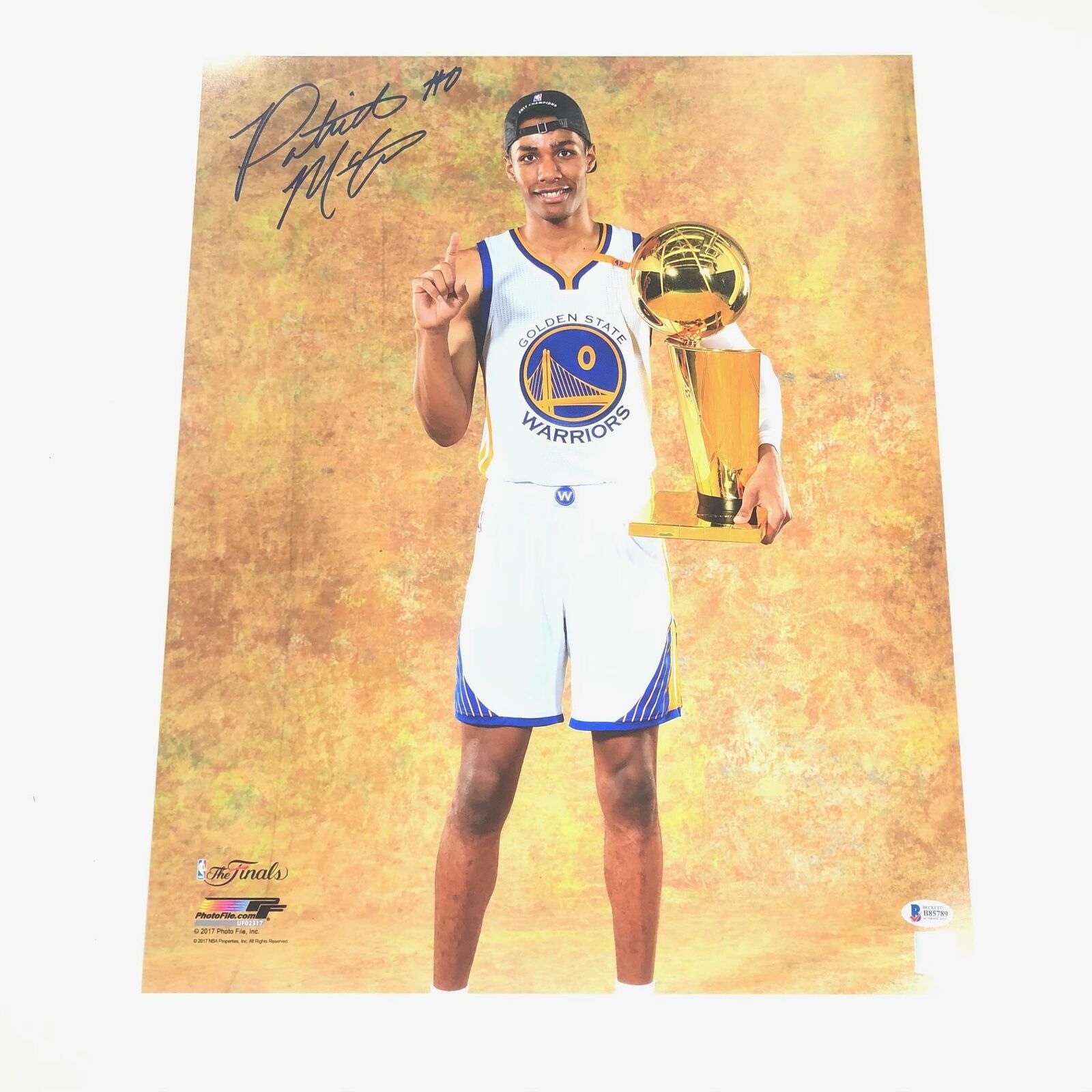 Patrick McCaw signed 16x20 Photo Poster painting BAS Beckett Golden State Warriors Autographed