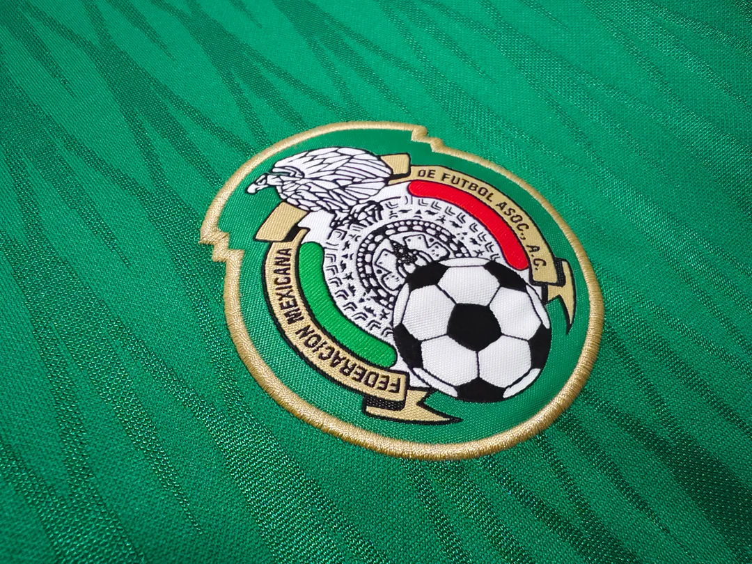 Retro 2010 Mexico Home Football T-Shirt Thai Quality