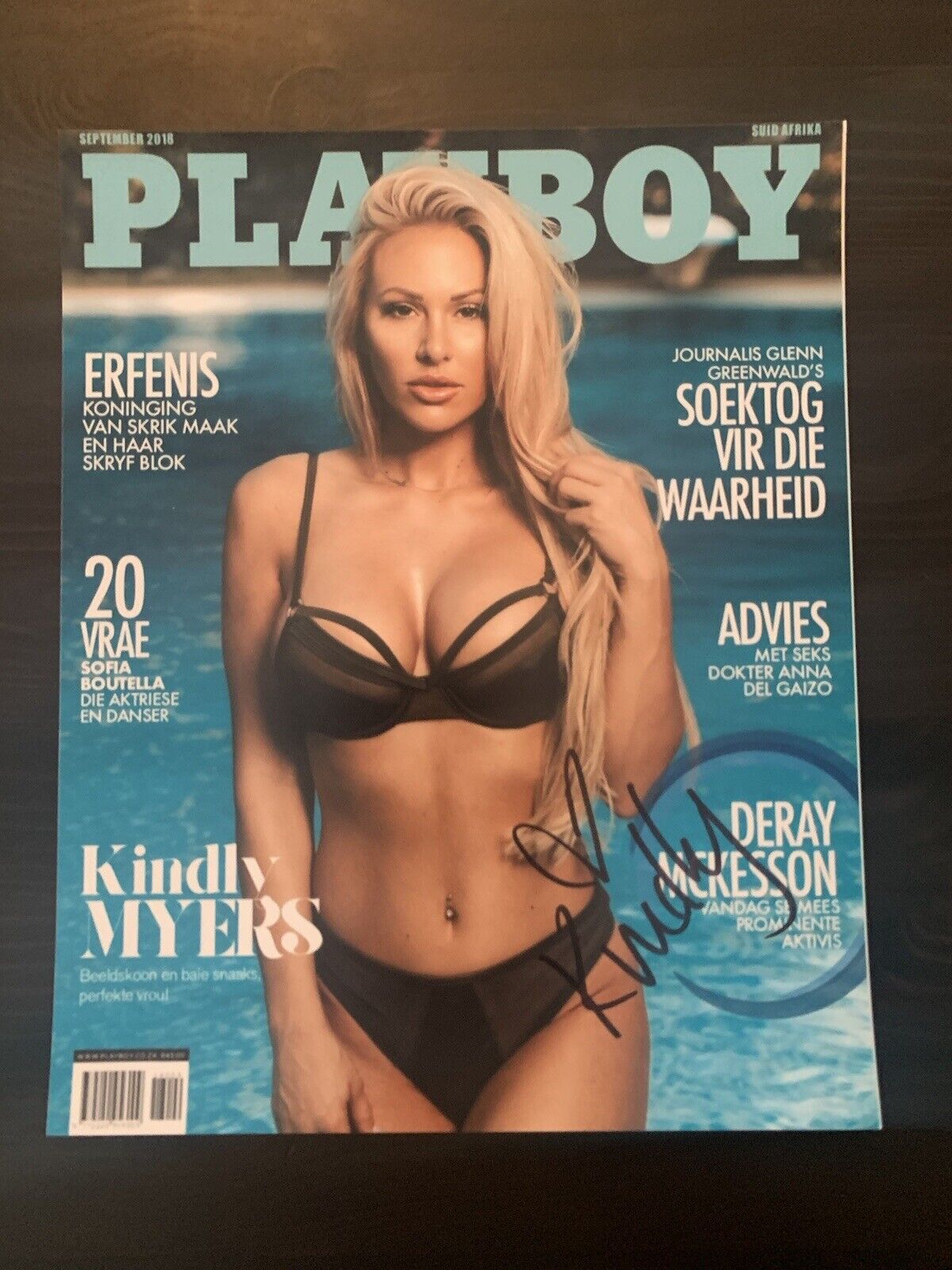 Kindly Myers SIGNED 8x10 Photo Poster painting Playboy Model AUTOGRAPHED HOT SEXY