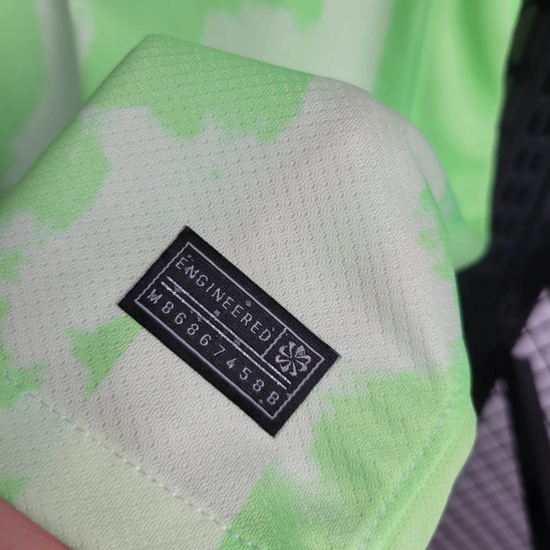 24/25 Barcelona Third Away Football Shirt Thai Quality