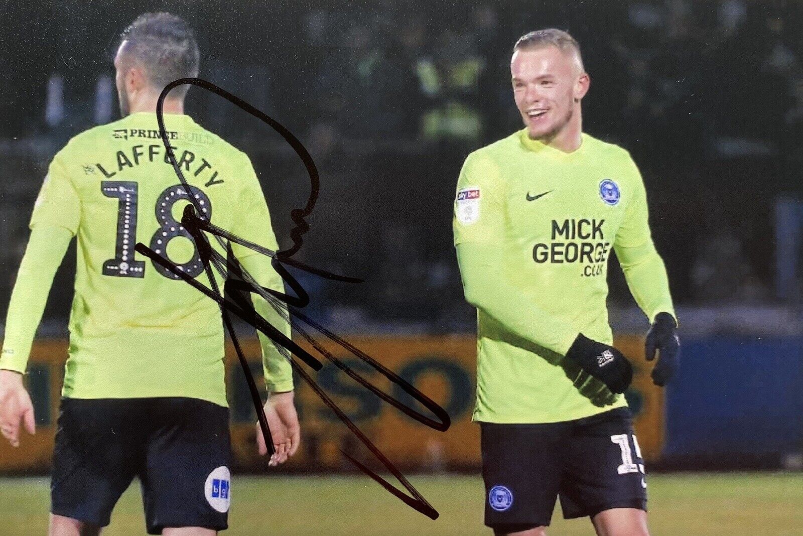 Joe Ward Genuine Hand Signed 6X4 Peterborough United Photo Poster painting