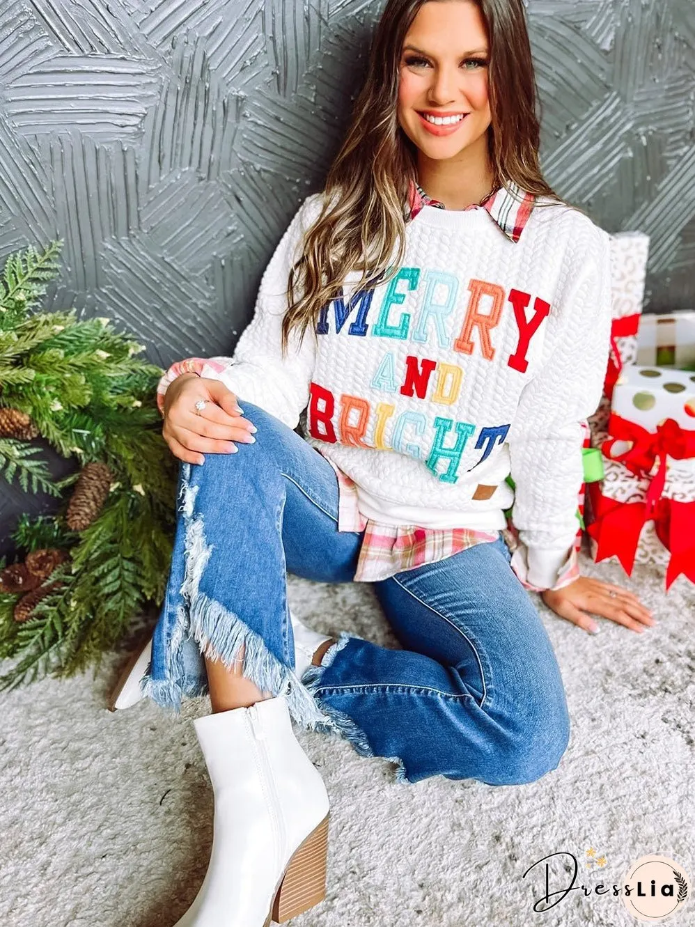 Cozy White Cable Knit Pullover with Merry and Bright Slogan