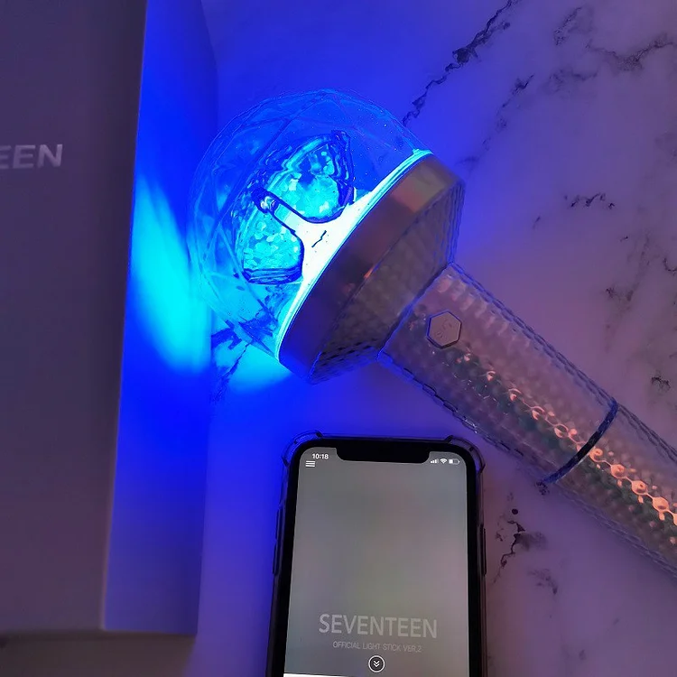 SEVENTEEN Concert Lightstick Ver.2-Ver.3