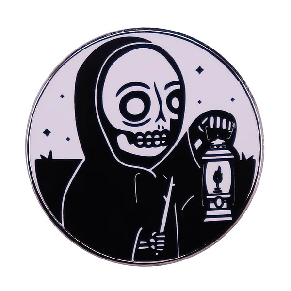 Foto del pin Night Guardian Skeleton