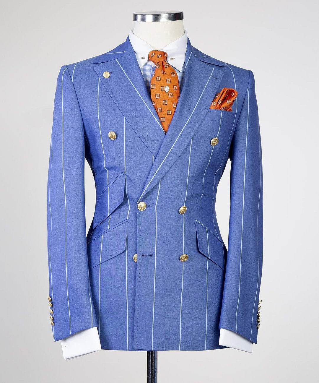 Men's light blue striped double breasted wide peak lapel 2pcs suit.