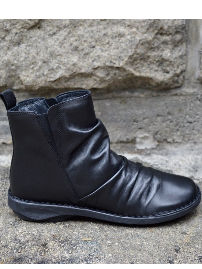 Winter Daily Flat Heel Boots | EGEMISS