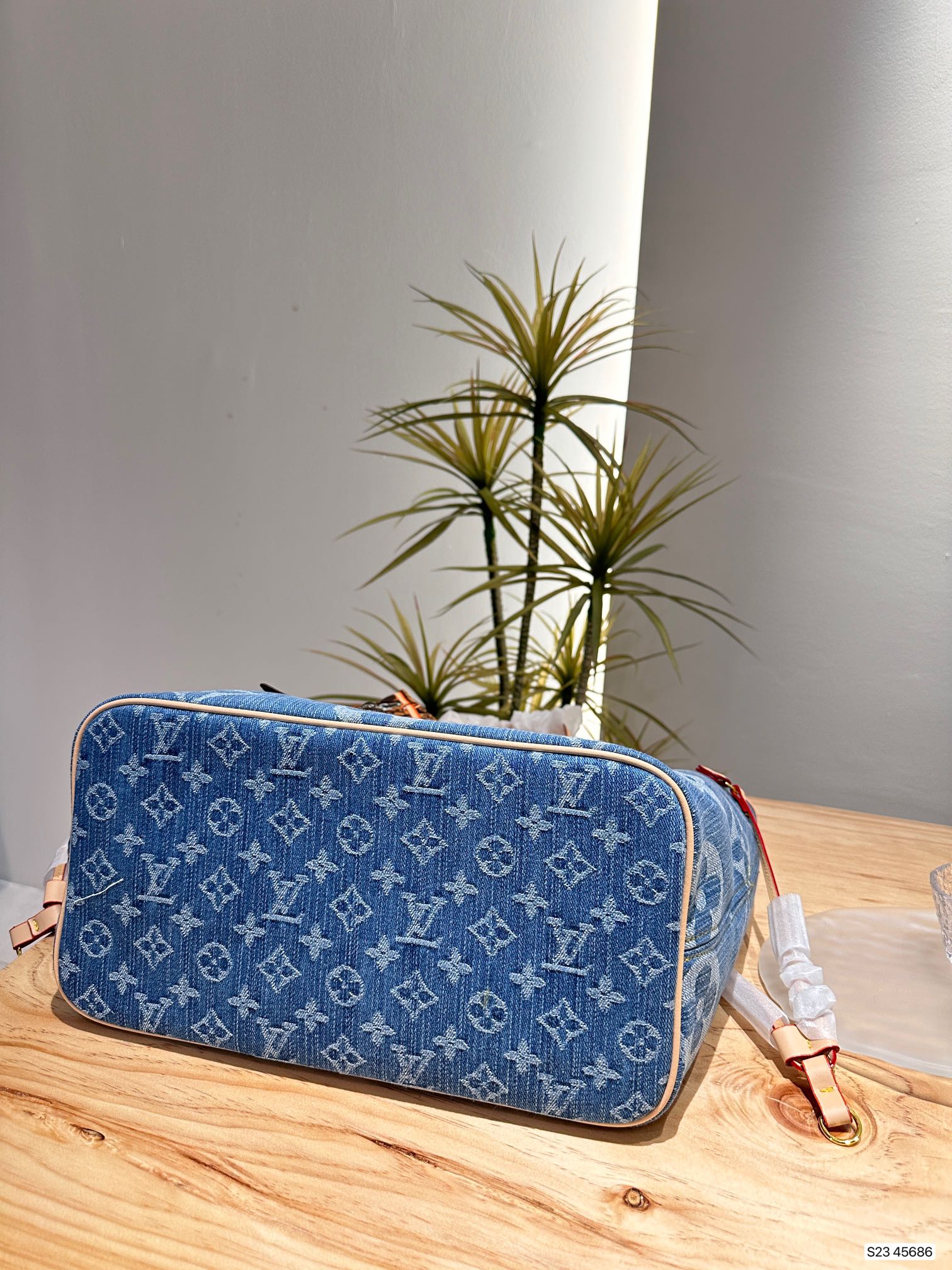 0c15641e1b2428135b6e00e3dfa6082c