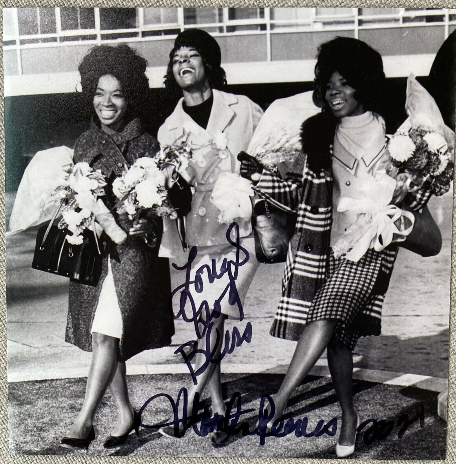 Martha Reeves Signed In-Person 8x8 B&W Photo Poster painting - Authentic, Motown, Vandellas