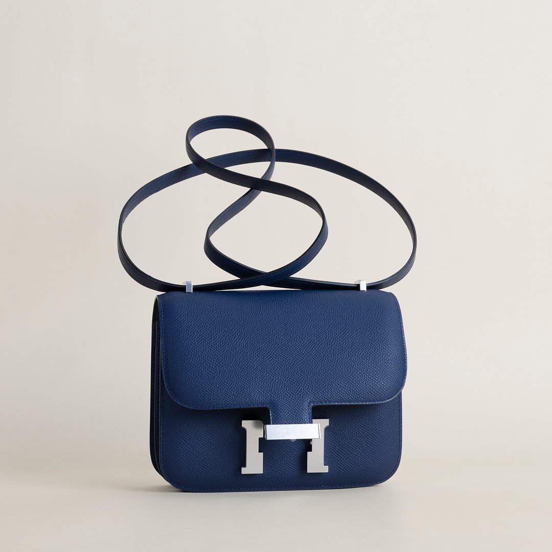 Constance 18CM Epsom 73 Bleu sapphire PHW