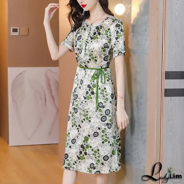 Classic and Comfortable winter Dress