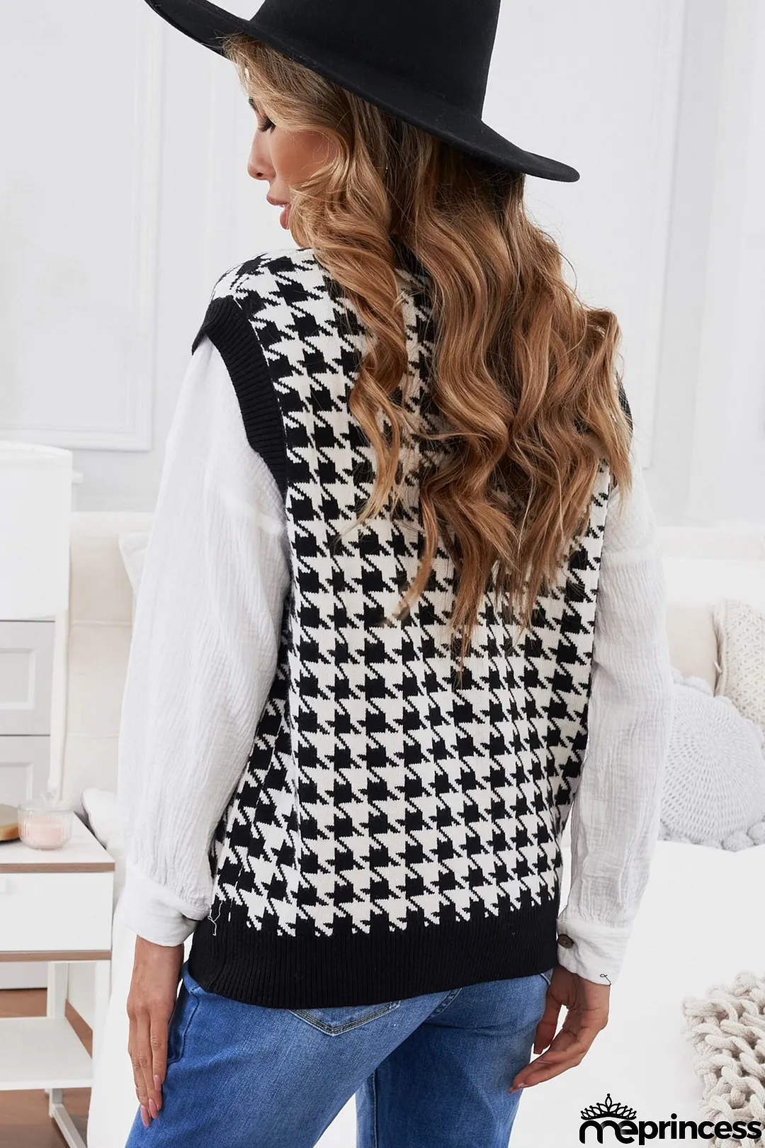 Black Houndstooth Knitted Vest