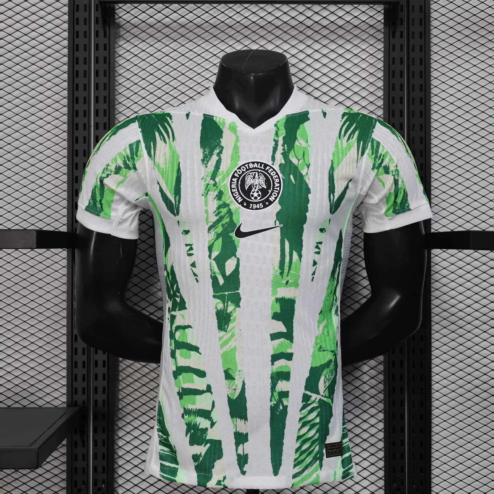 2025 Player Version Nigeria Home Football Jersey（The player version jersey is a bit tight, please pay attention to the size selection）