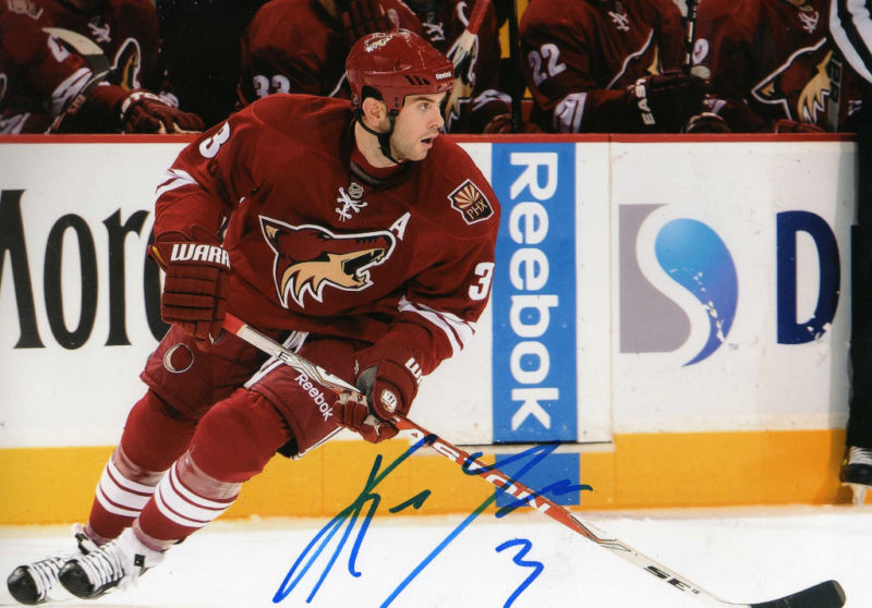 KEITH YANDLE PHOENIX COYOTES SIGNED 8X10 PICTURE