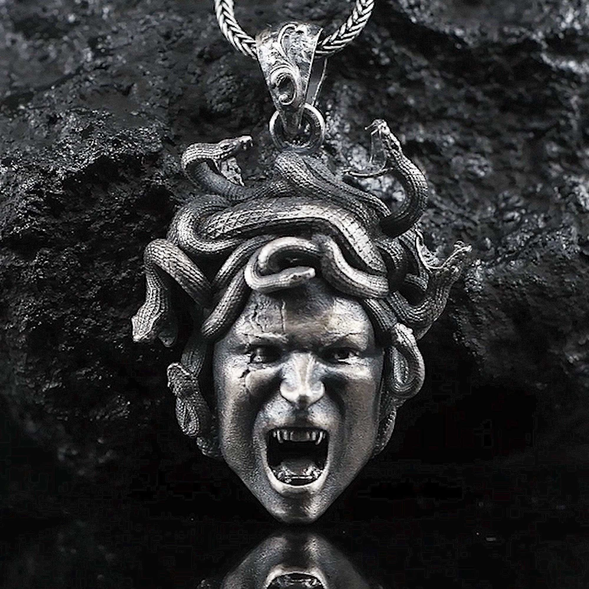 Ancient Greek Medusa Pure Pewter Pendant Necklace