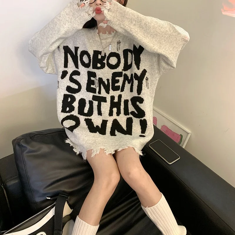 Toloer Toloer Hole Sweater Female 2024 New Design Sense Small Letter Loose Medium Long Long Sleeve Knit Top Tide-Outfit Ideas