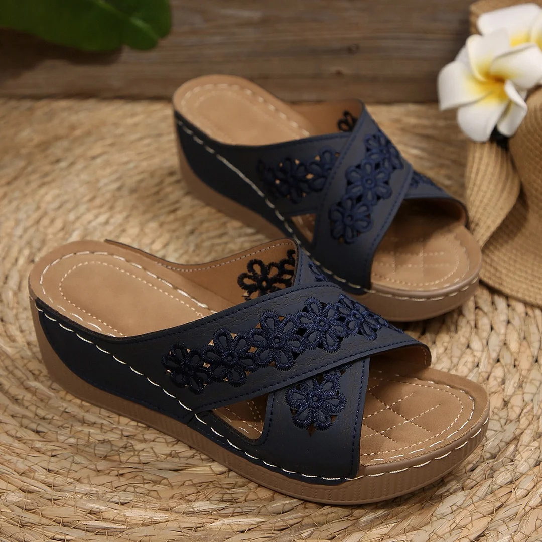 Breakj Breakj Summer New Women's Slope And Thick-Soled Slippers Large-Size Fish Mouth Leisure Thick-Soled Beach Shoes