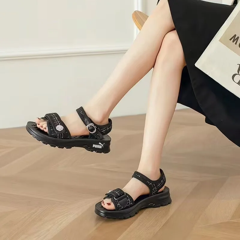 Nowe buty plażowe PUMA na miękkiej podeszwie z grubą podeszwą