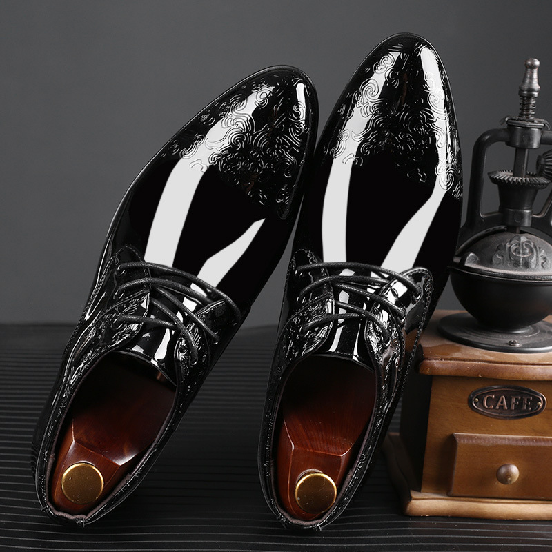 Men's Floral Pattern Strappy PU Patent Leather Business Shoes