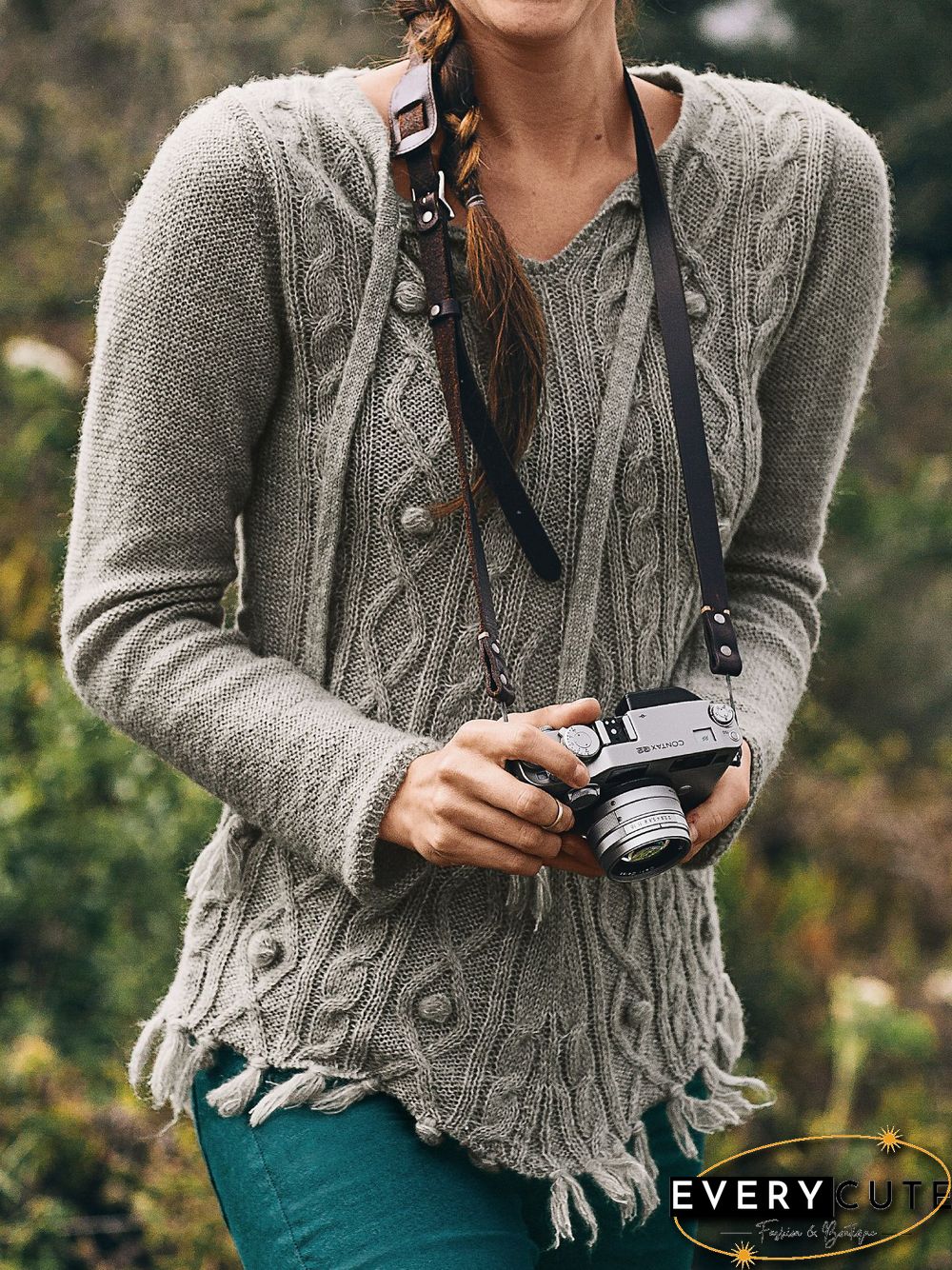 Vintage Knitted Tassel V Neck Solid Sweater