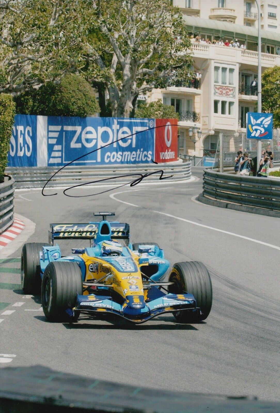 Giancarlo Fisichella Hand Signed 12x8 Photo Poster painting - Renault F1 Autograph.