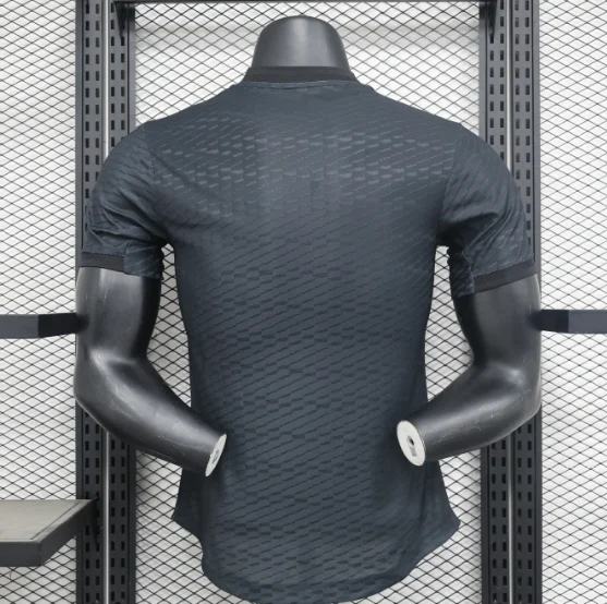 24/25 Real Madrid Y3 Black Player Version Football T-Shirt Thai Quality