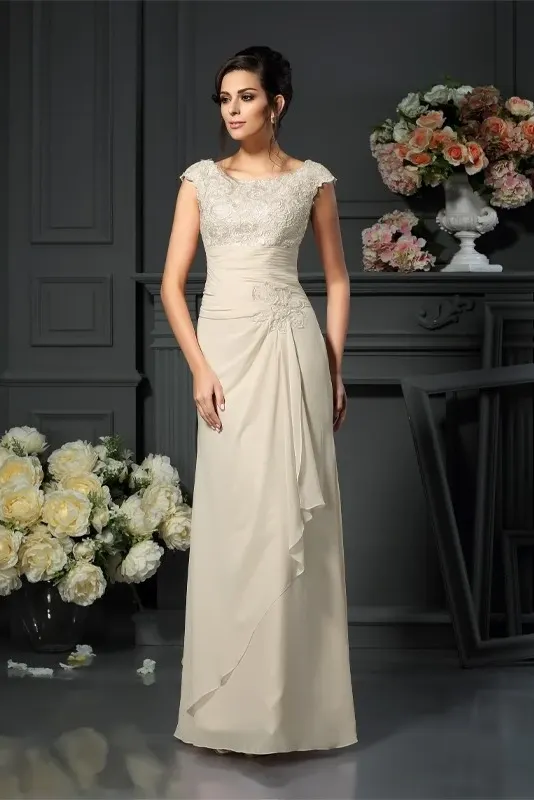 Daisda Chiffon Scoop Long A-Line Sleeveless Mother Of The Bride Dress With Pleated