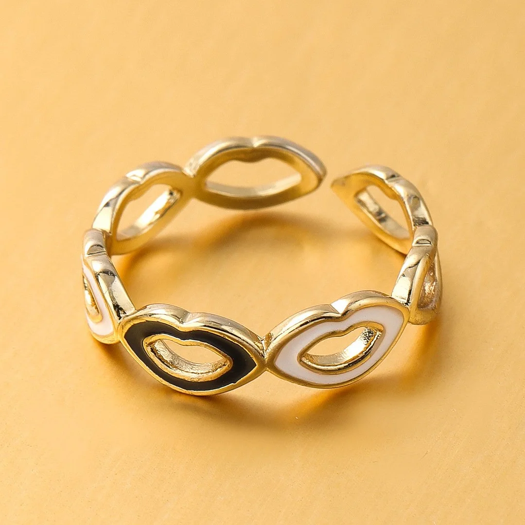 Women chic pattern rhinestone ring