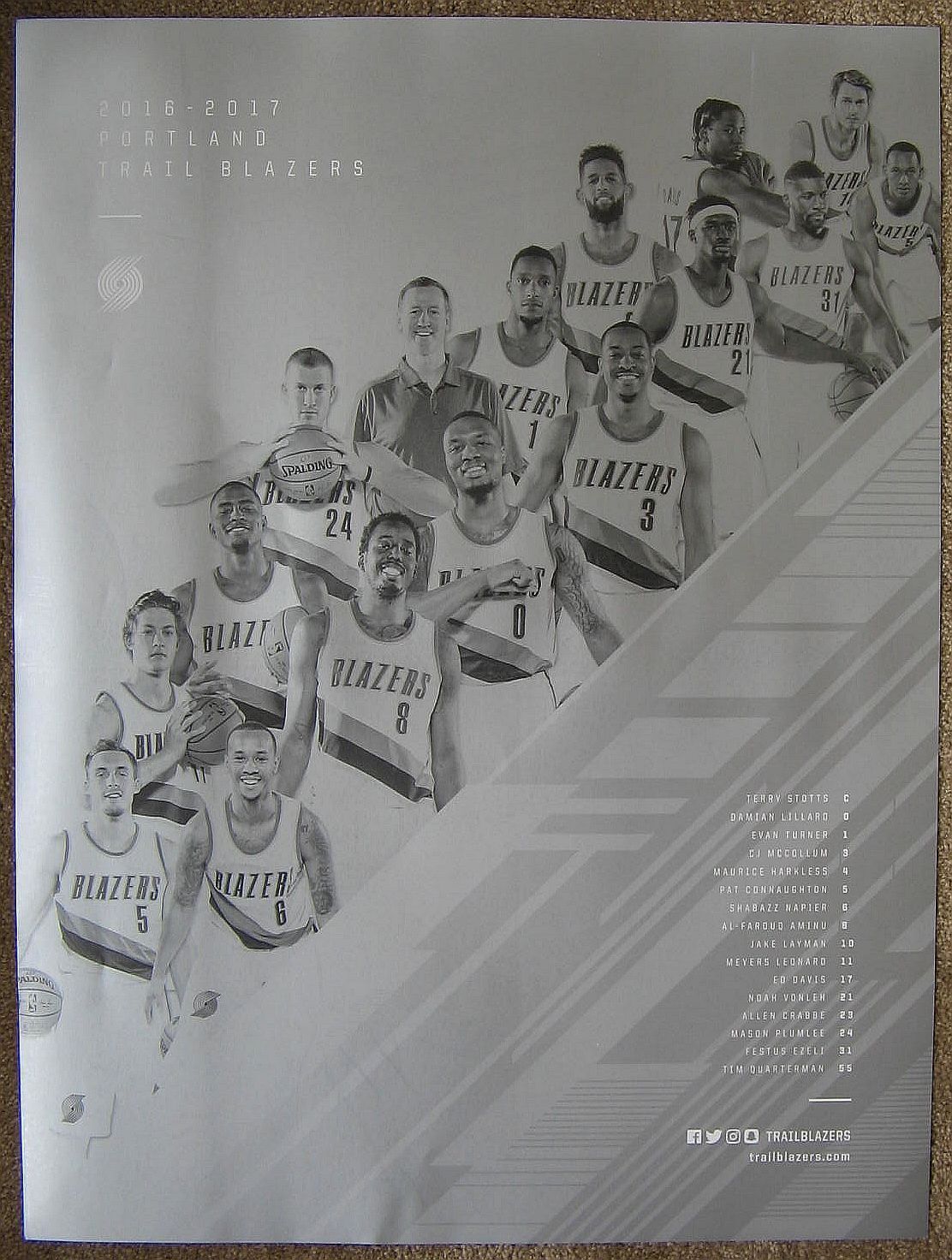 Portland Trailblazers 2016-17 TEAM POSTER Handout Blazers Lillard McCollum Aminu