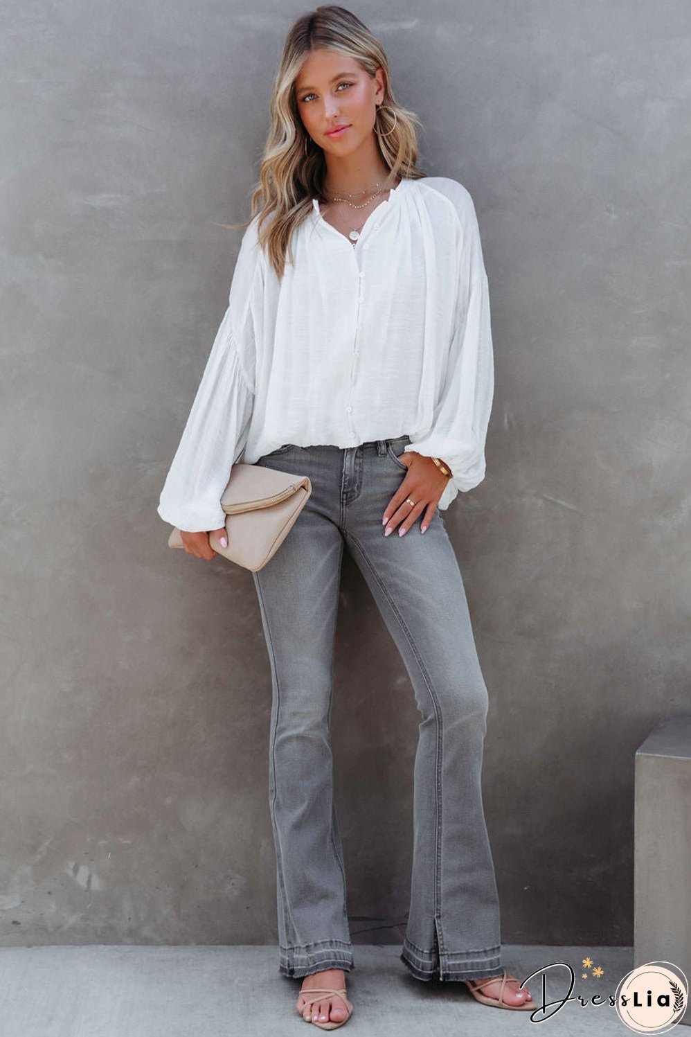 White V Neck Balloon Sleeve Shirt in Solid Color