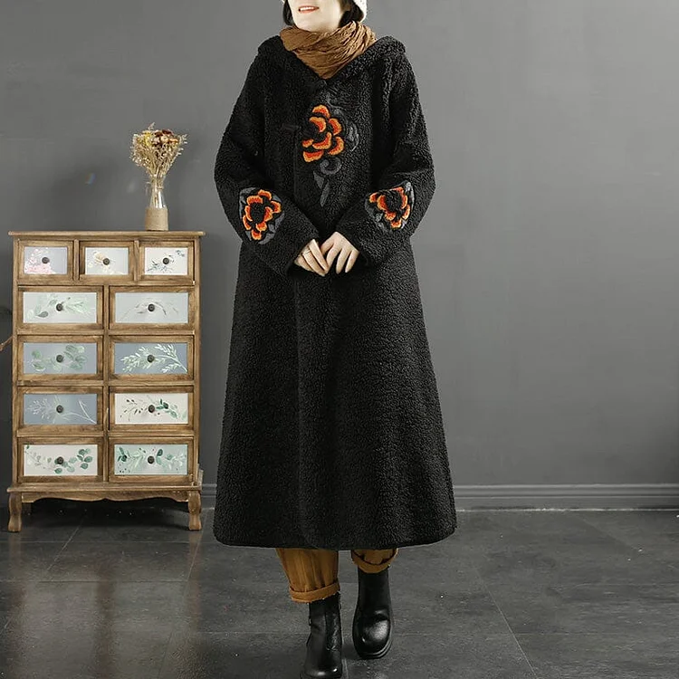 Women Retro Embroidery Hooded Woolen Overcoat