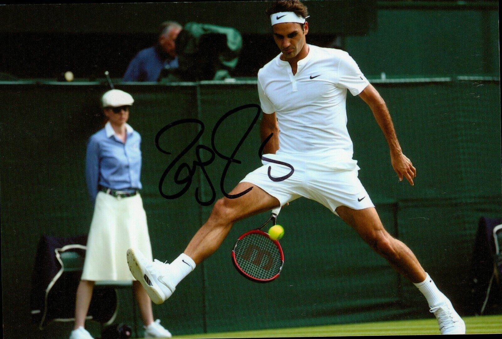 Roger Federer Signed 6x4 Photo Poster painting ATP Champion Grand Slam Wimbledon Autograph + COA