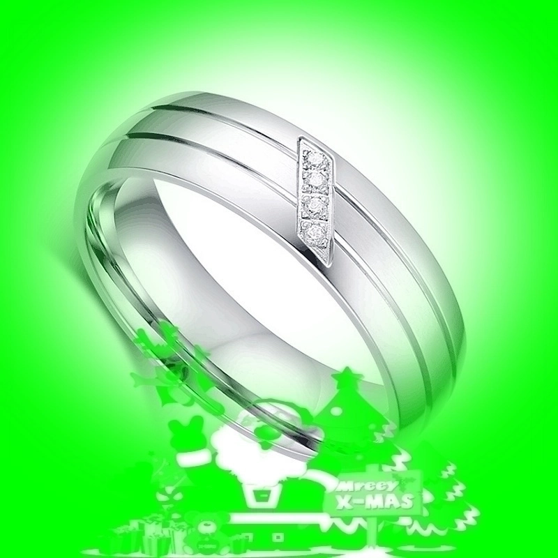 Stripe Inlaid Diamond Stainless Steel Ring